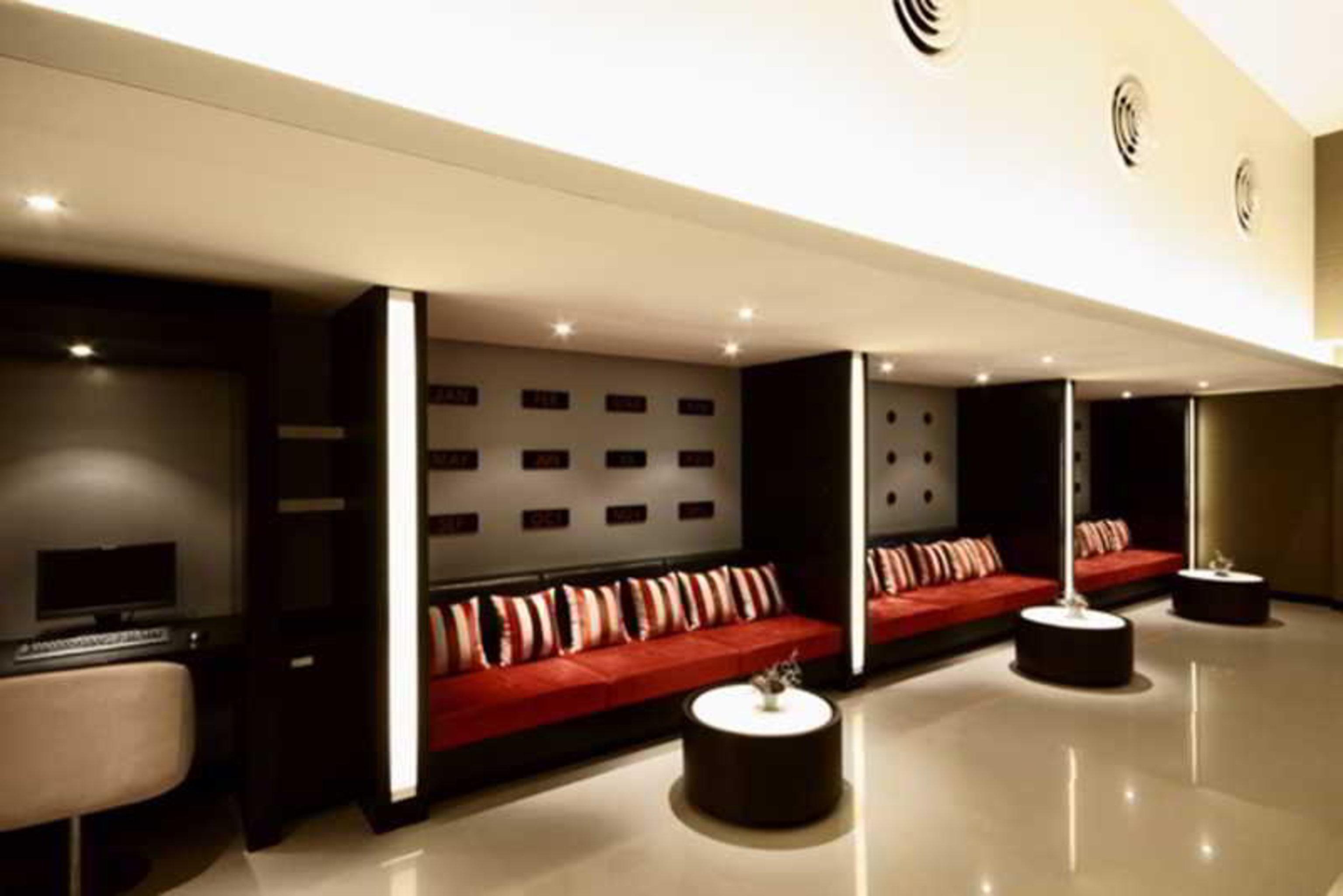 Tsix5 Hotel Pattaya Zewnętrze zdjęcie