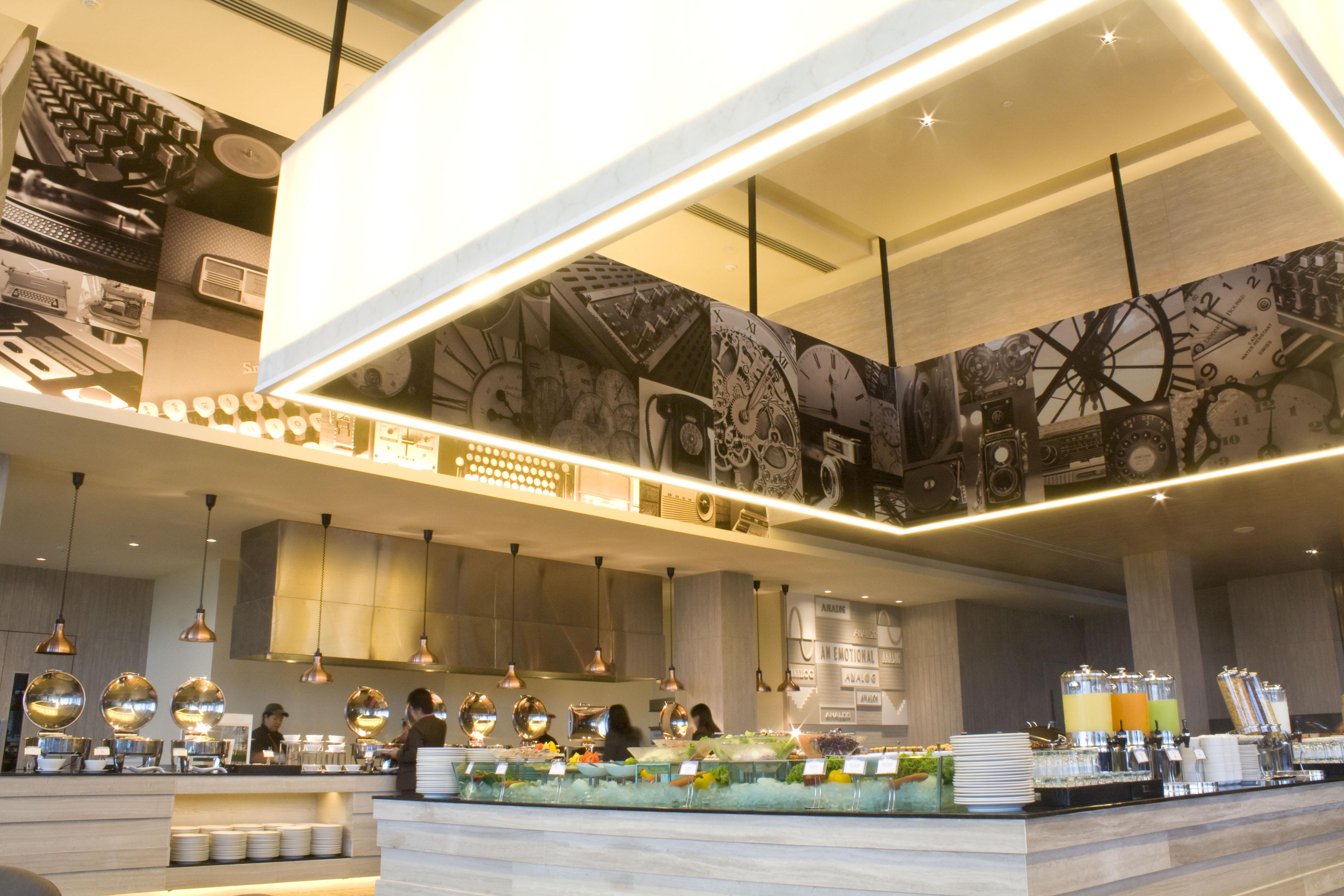 Tsix5 Hotel Pattaya Zewnętrze zdjęcie