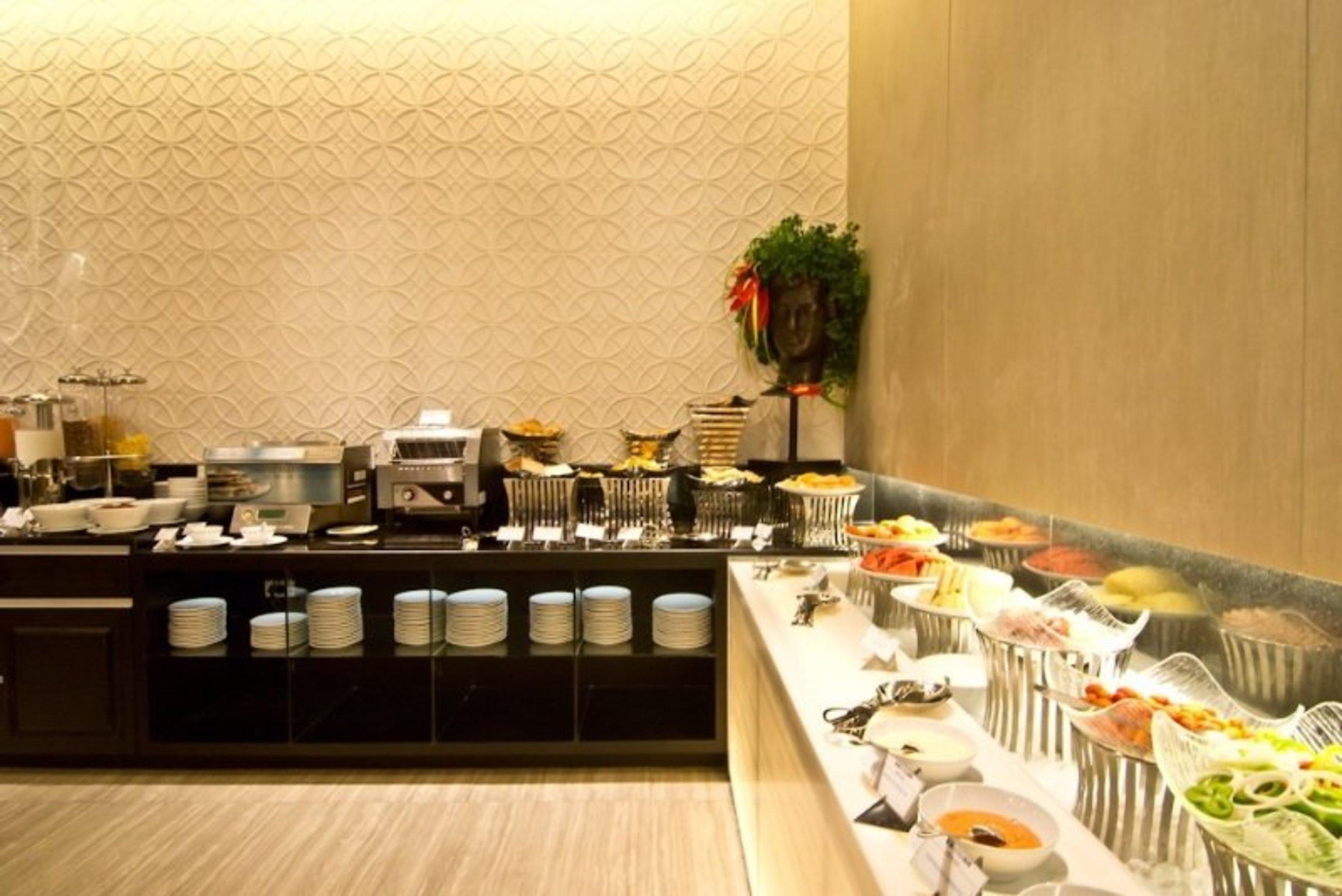 Tsix5 Hotel Pattaya Zewnętrze zdjęcie