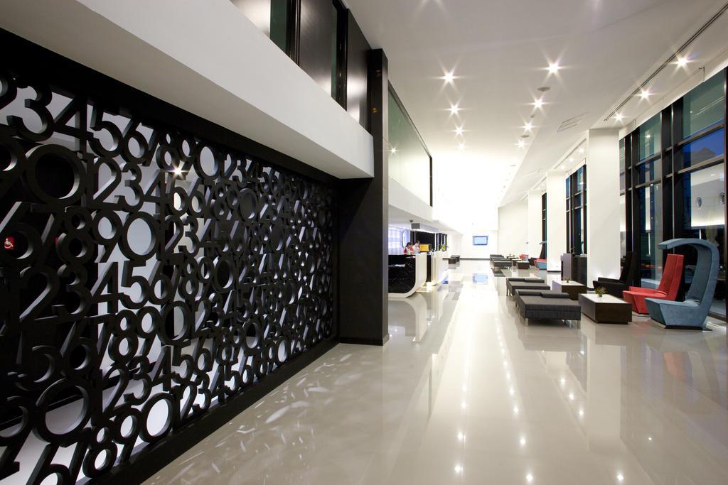 Tsix5 Hotel Pattaya Zewnętrze zdjęcie