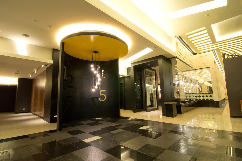Tsix5 Hotel Pattaya Zewnętrze zdjęcie